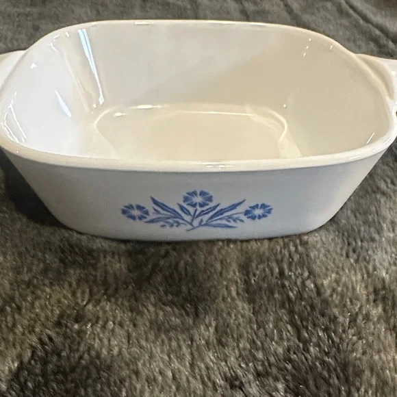 CorningWare set of 2 vintage White and Blue Square Baking Dishes 1 3/4 cup size - Picture 4 of 12